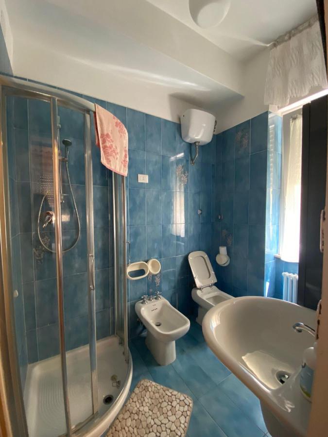 산베네데토델트론토 Casa Riri B&B 외부 사진