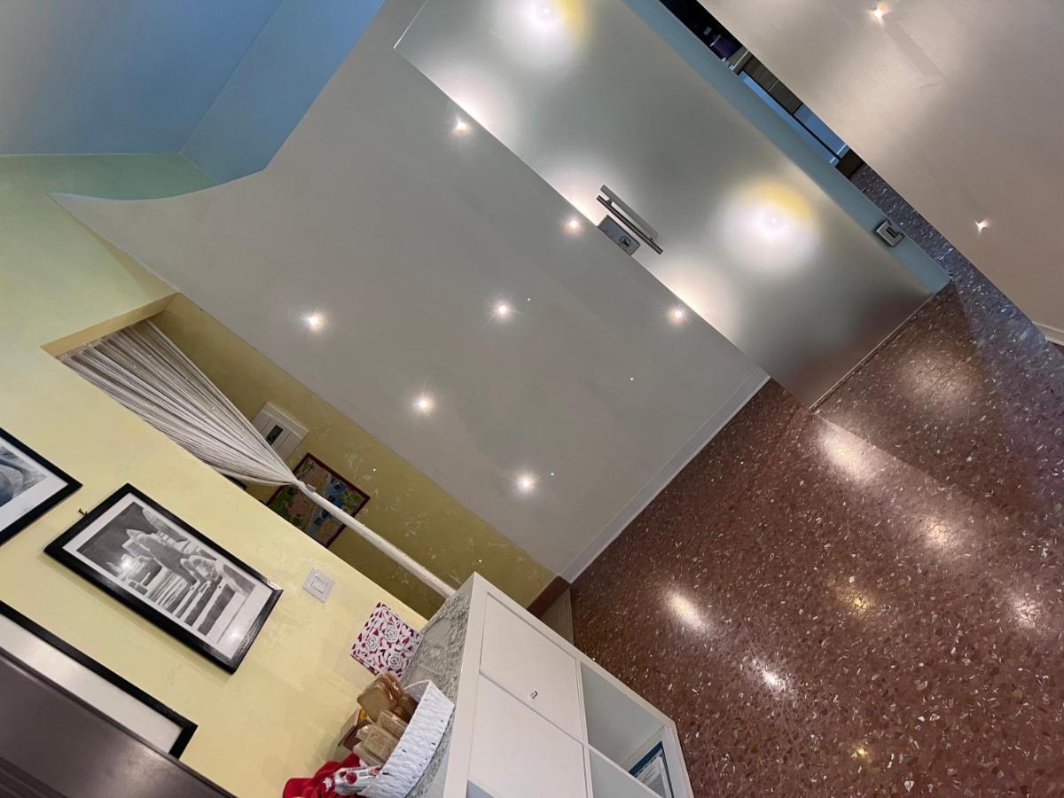 산베네데토델트론토 Casa Riri B&B 외부 사진