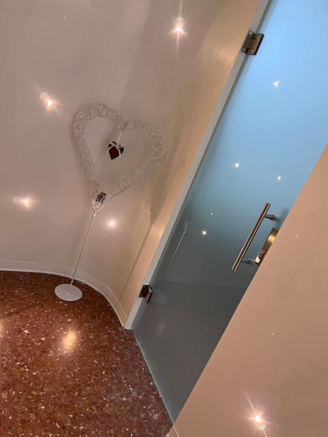 산베네데토델트론토 Casa Riri B&B 외부 사진